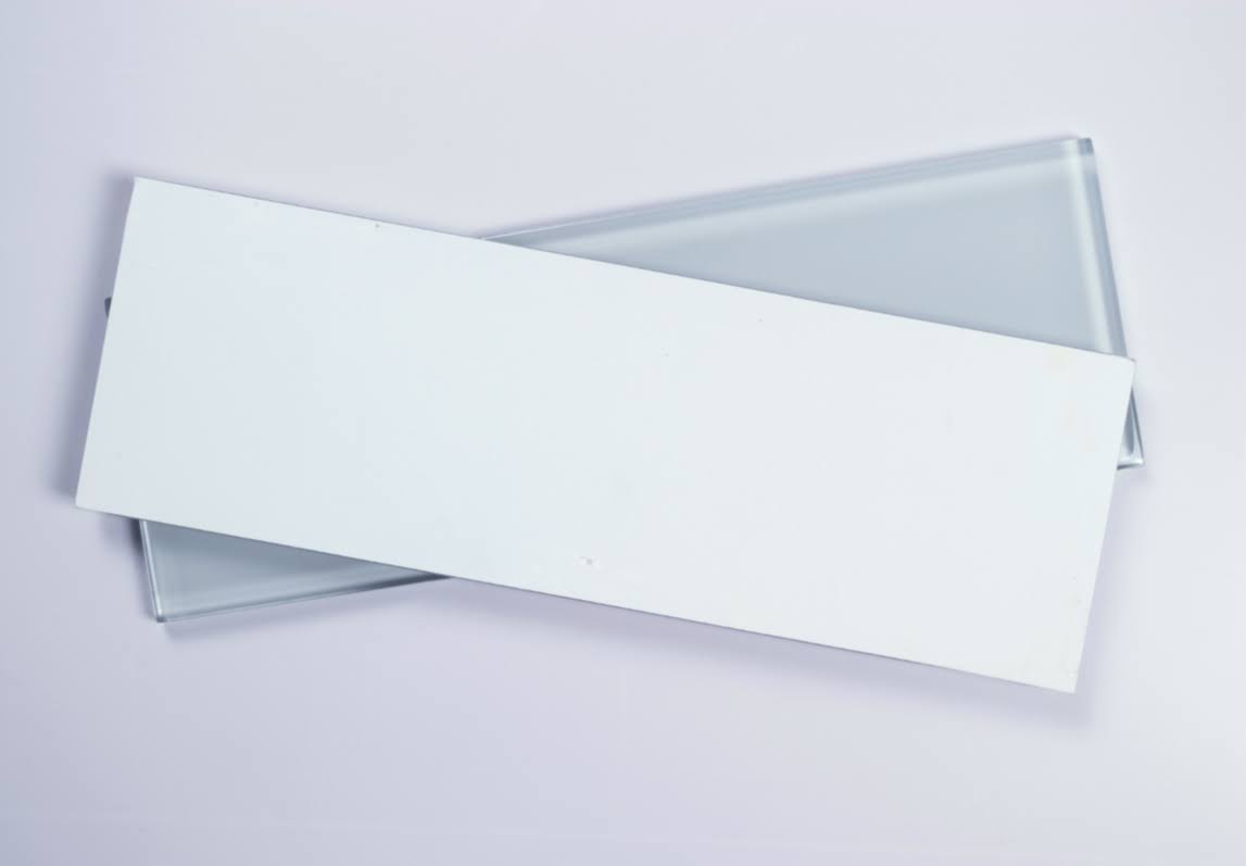 Moonlight Glass Subway Tile, 5 Square Feet per Carton V3354