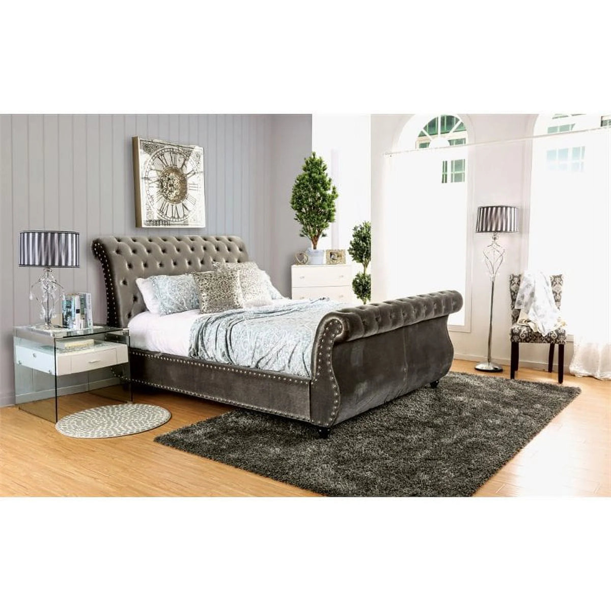 Gray Fabric Queen Sleigh Bed W811