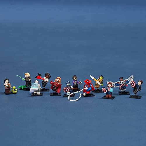 Complete Set of 12 Minifigures A488