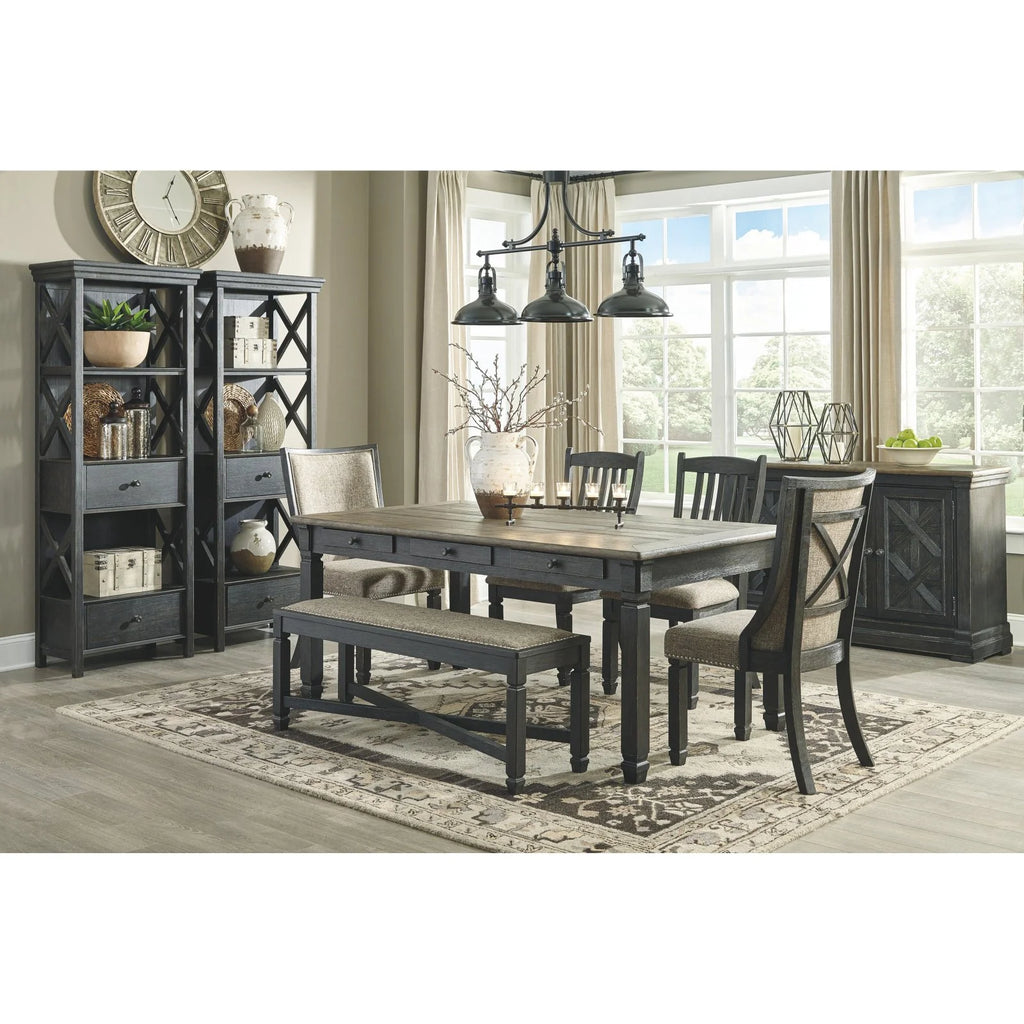 Black and Gray Server D171