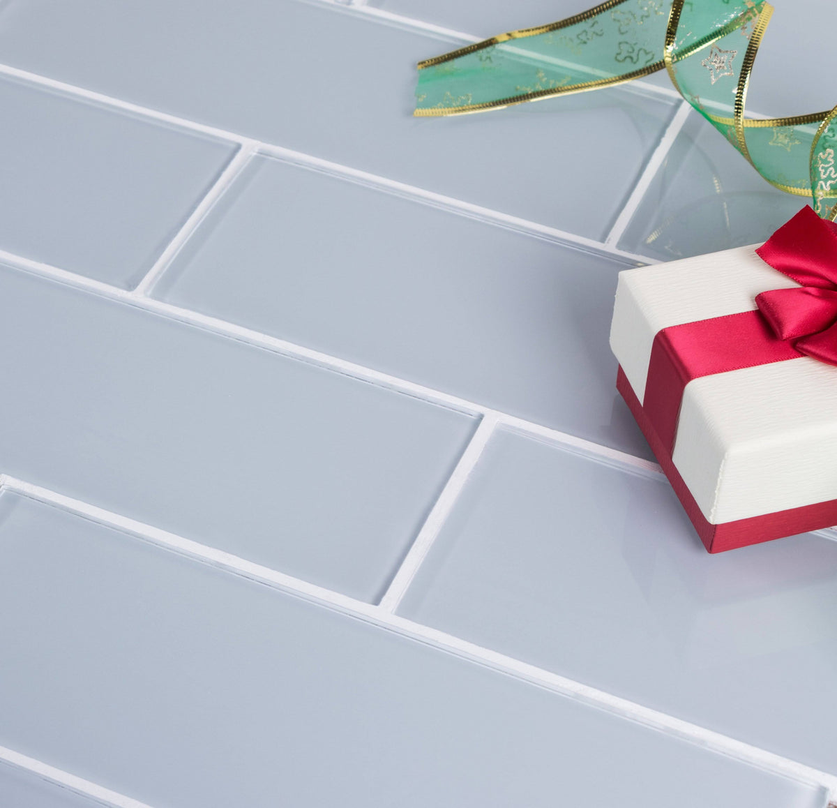 Moonlight Glass Subway Tile, 5 Square Feet per Carton V3354