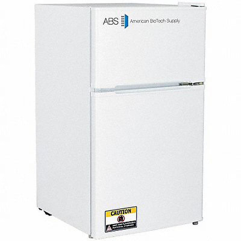 Refrigerator with Freezer E1384