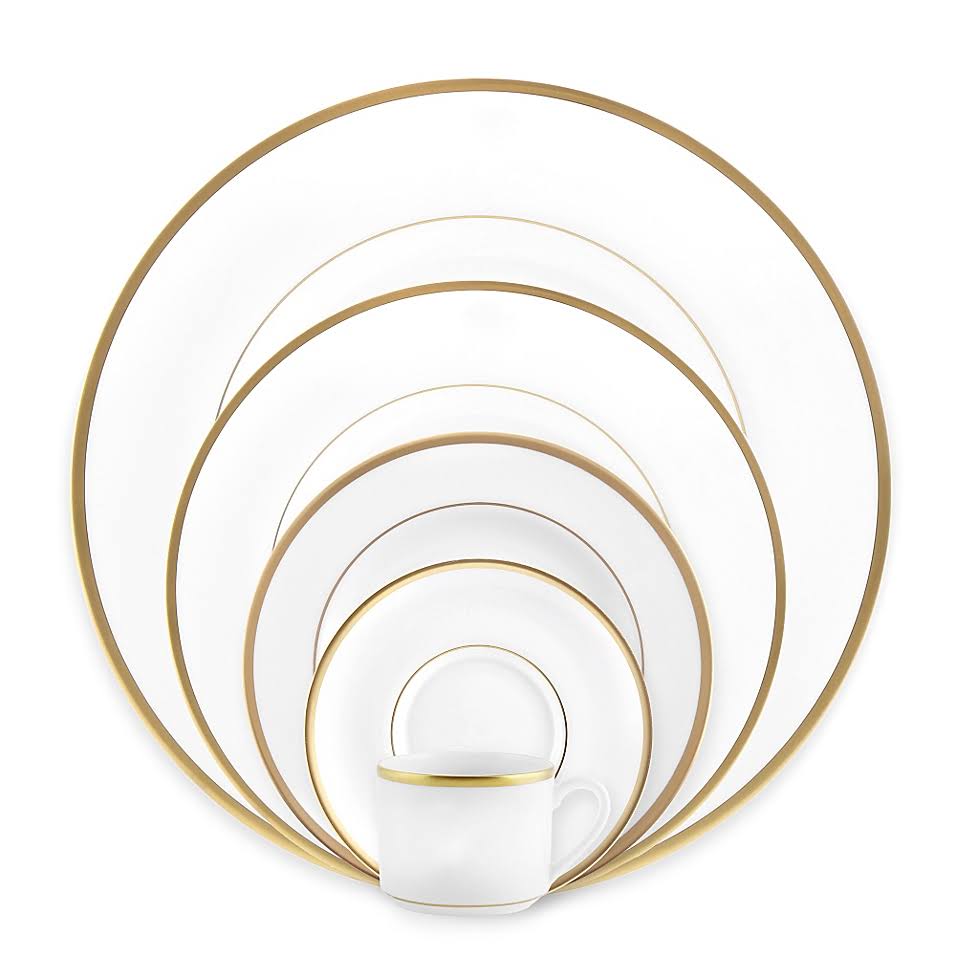 White 5-Piece Place Setting with Can Cup R852895