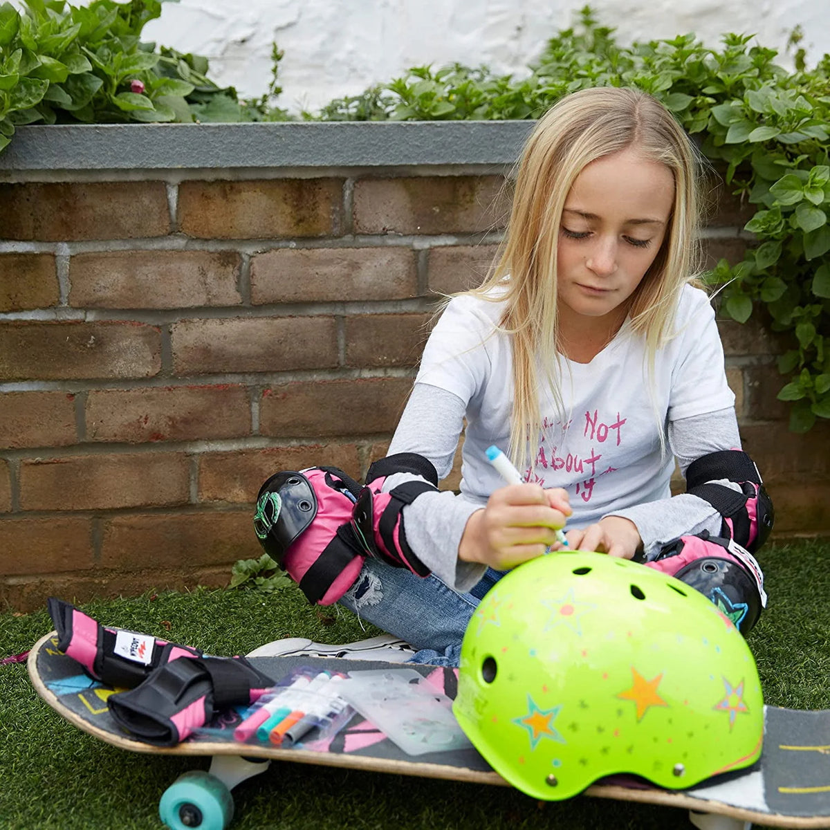 Dry Erase Multi-Purpose Kids Helmet Z856