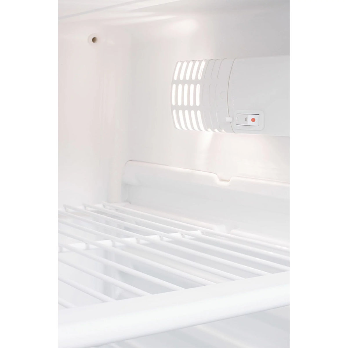 24" Auto Defrost Commercial All-Refrigerator with Lock O58517